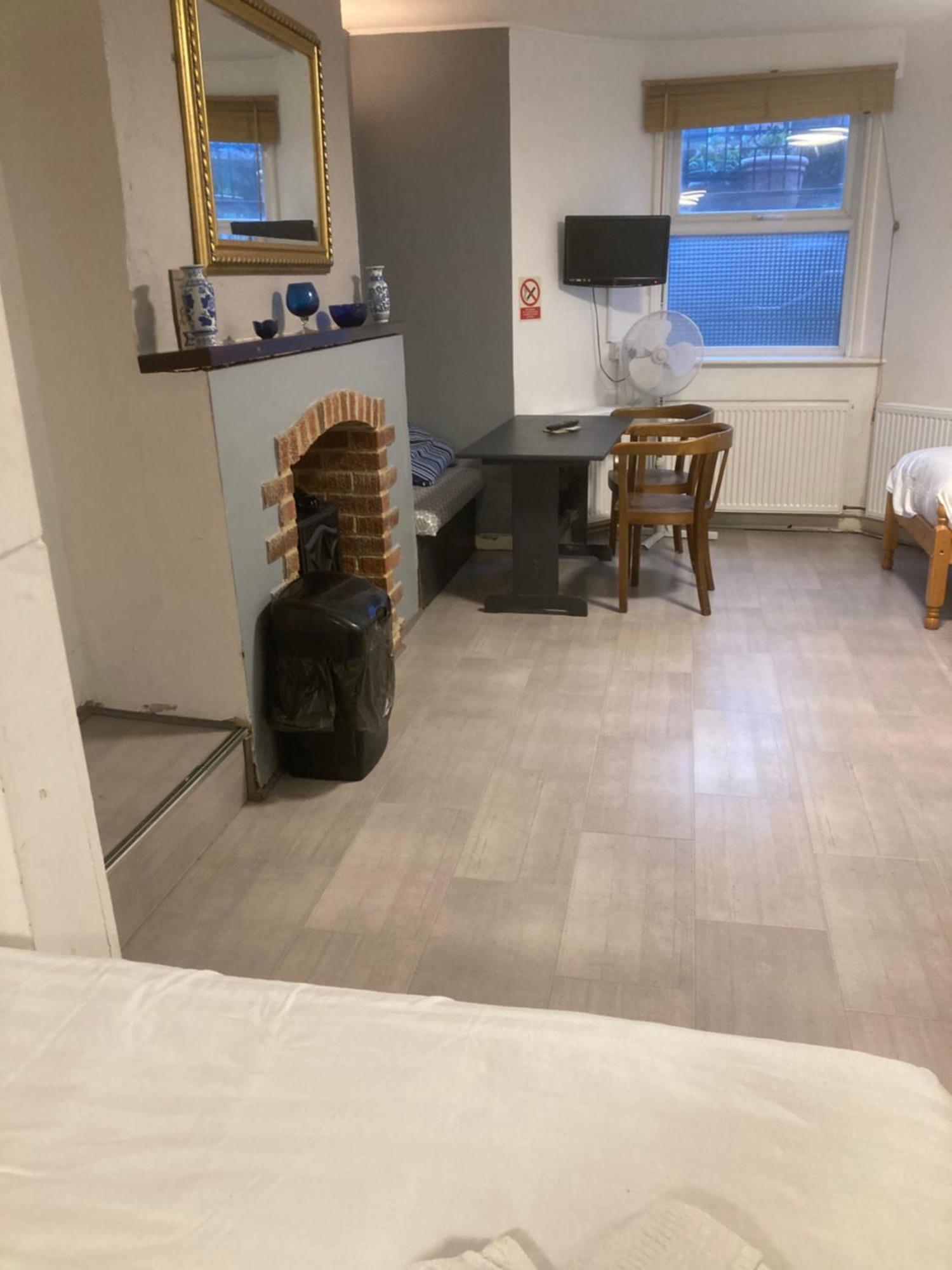 Abingdon Lodge & Suit Ryde  Εξωτερικό φωτογραφία